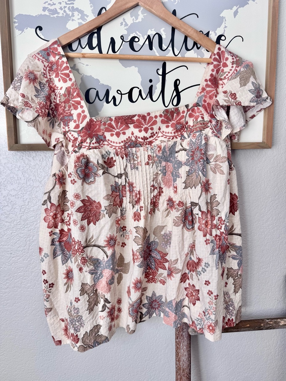 Festi torrid size 2 ( xxl) pintuck tank blouse floral
